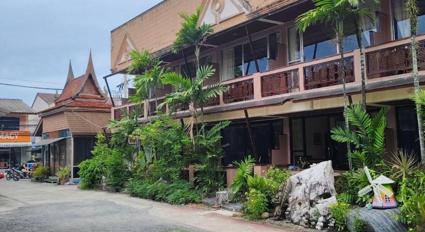 Grand Thai House Resort - image 42