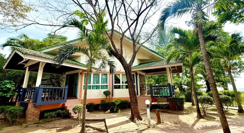 Image of Family Bungalow 1