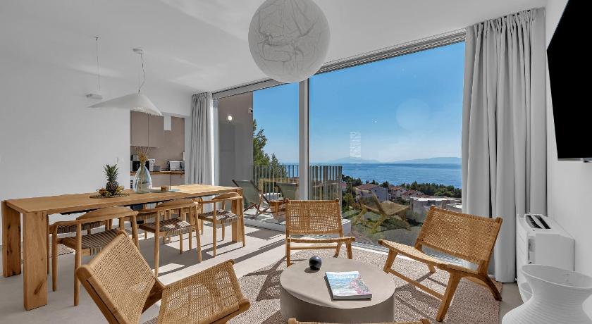 Vista Divina - Semi Detached Vacation Homes by Irundo