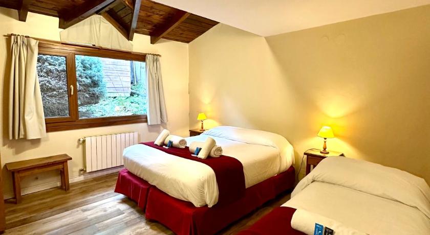 Image of Standard Triple Room 1