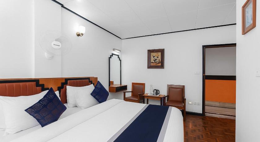 Central Hill Resort - The Mall Road - image 27
