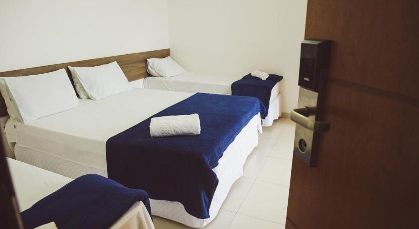 Image of Quadruple Room with Sea View 4