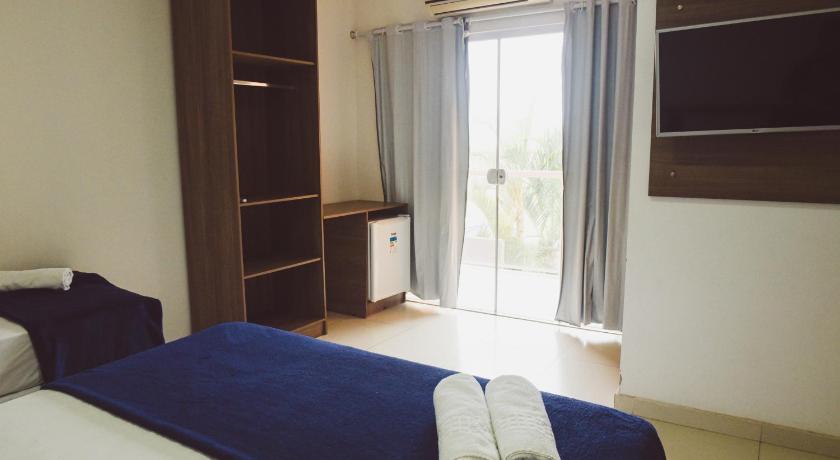 Image of Quadruple Room with Sea View 0