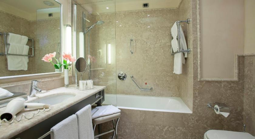 Image of Superior Double Room 6
