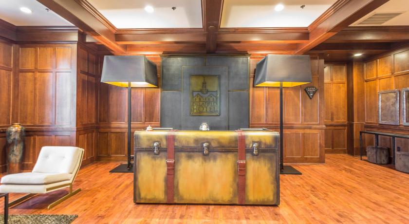The Delafield Hotel photo