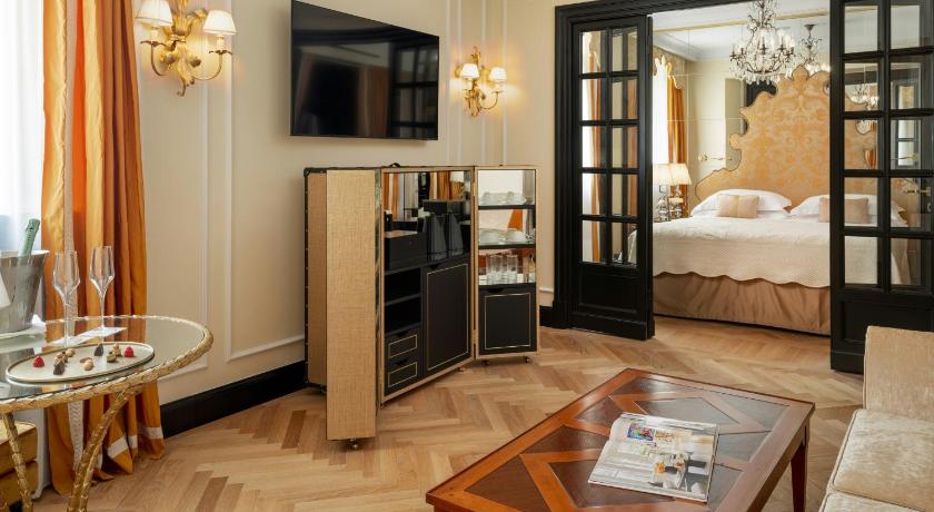 Image of Junior Suite 7