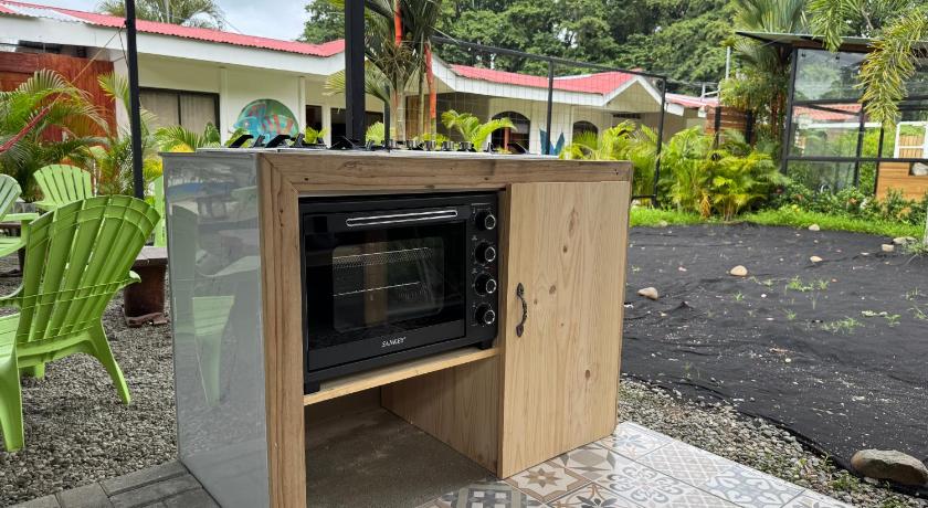 Puerto Viejo de Talamanca Kalunay Hostel - Breakfast included 3-Star Hotel exterior