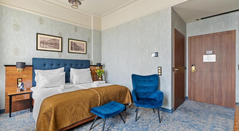 Imagem de Quarto Superior Clássico com Cama de Casal ou 2 de Solteiro (Superior Classic Double or Twin Room) 11