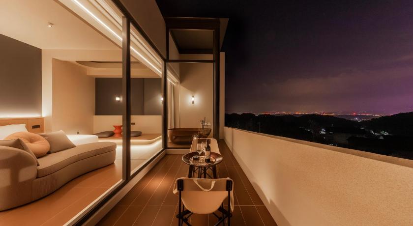 Zhangjiajie WuYun Designer Boutique Hotel Closest to Tianmen & Fox Fairy Show Hotel exterior