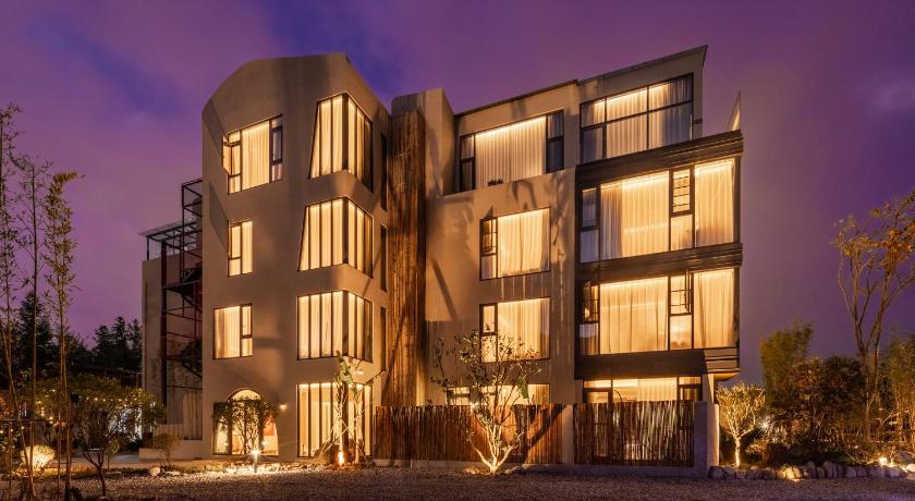 Zhangjiajie WuYun Designer Boutique Hotel Closest to Tianmen & Fox Fairy Show Hotel amenity