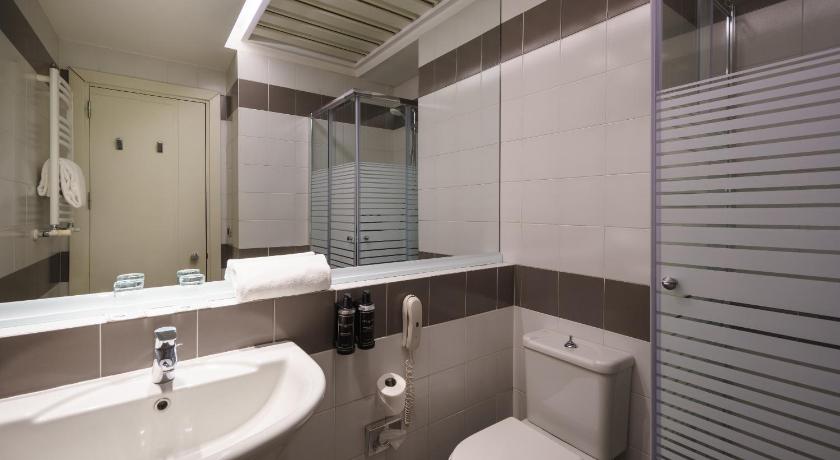 Image of Standard Double for Single Use 4