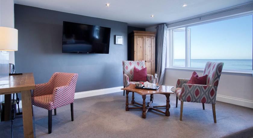 Image of King Room with Sea View 7