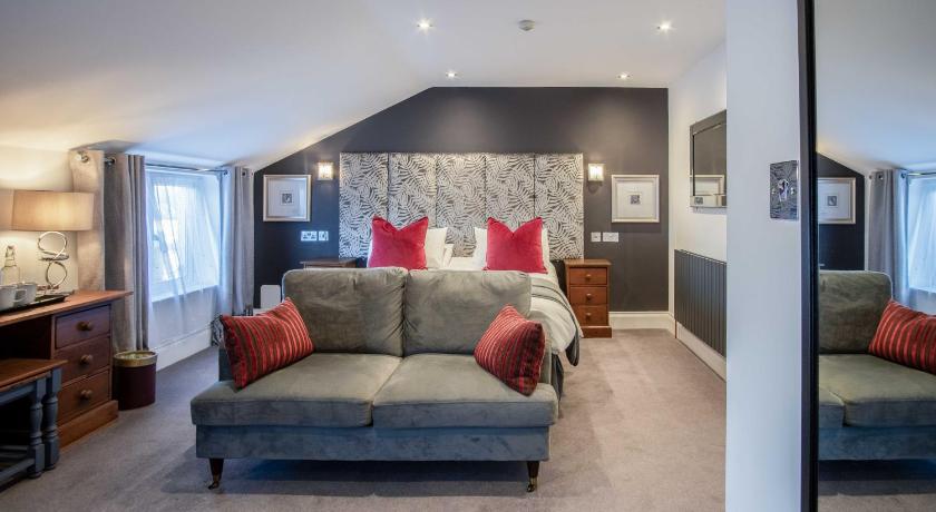 Image of Superior King Room 4