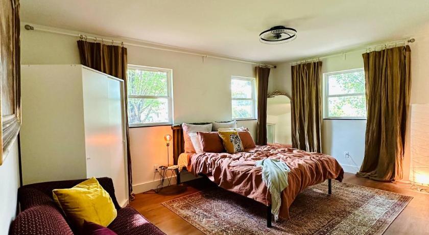 트래블러스 레스트 (SC) The Grandview: Luxe Home w Mountain Views 3성급 숙소 로비