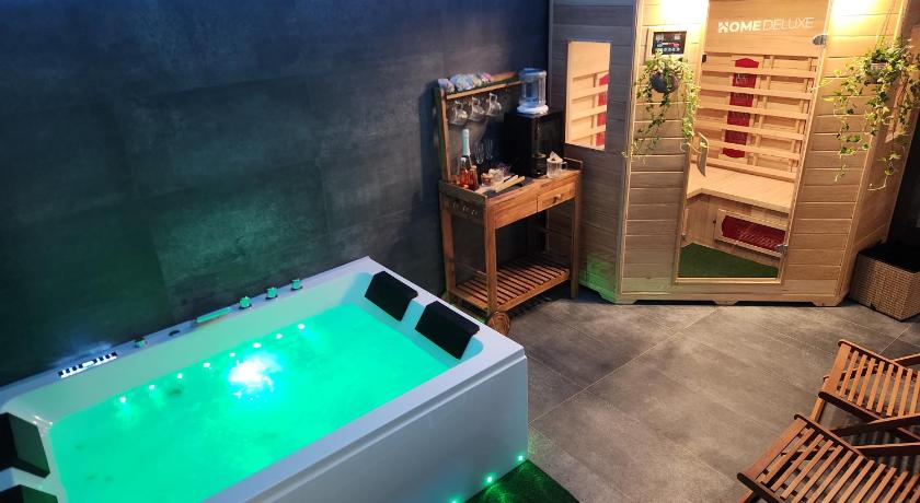VITA - Deluxe Apartment & Private Spa