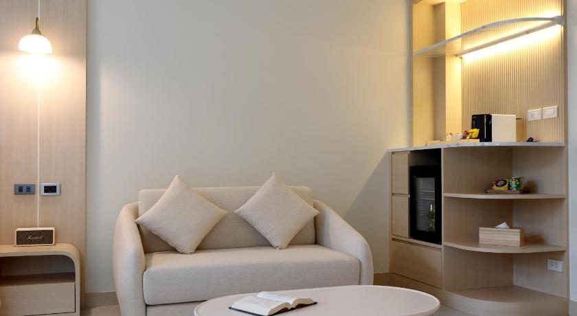 Image of Standard pool villa 12