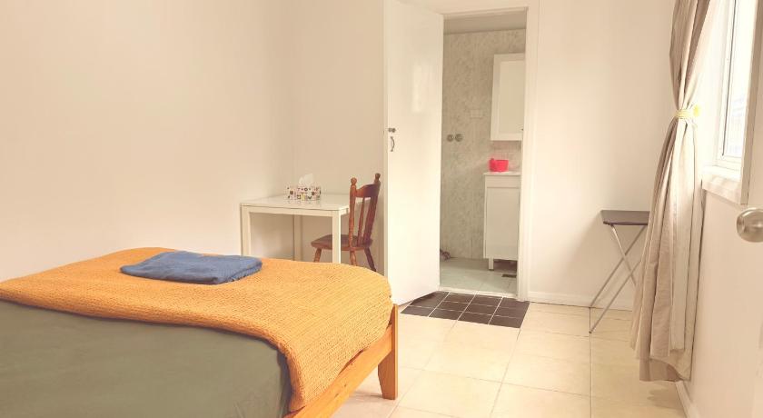 Shipradi Homes - Beautiful unit in Prime location - image 13