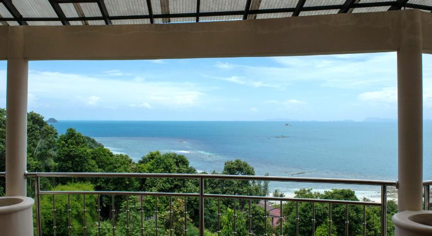 Image of Sea View Suite 13