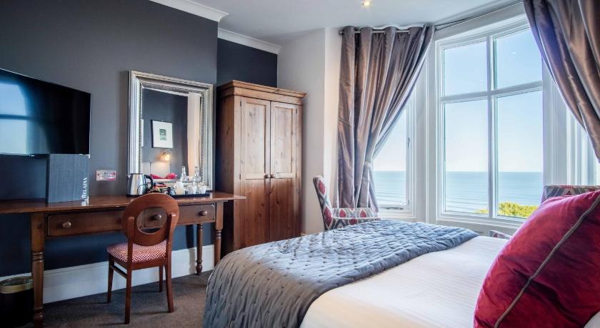 Image of Deluxe Double Room with Sea View 3