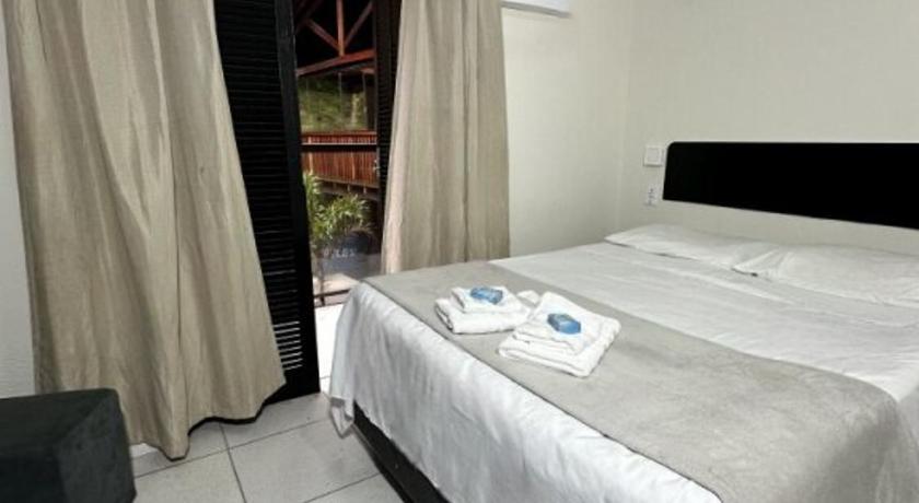 Image of Standard Double Suite 4