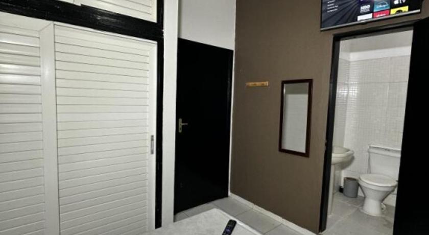 Image of Standard Double Suite 3