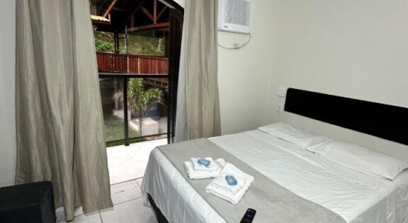 Image of Standard Double Suite 2