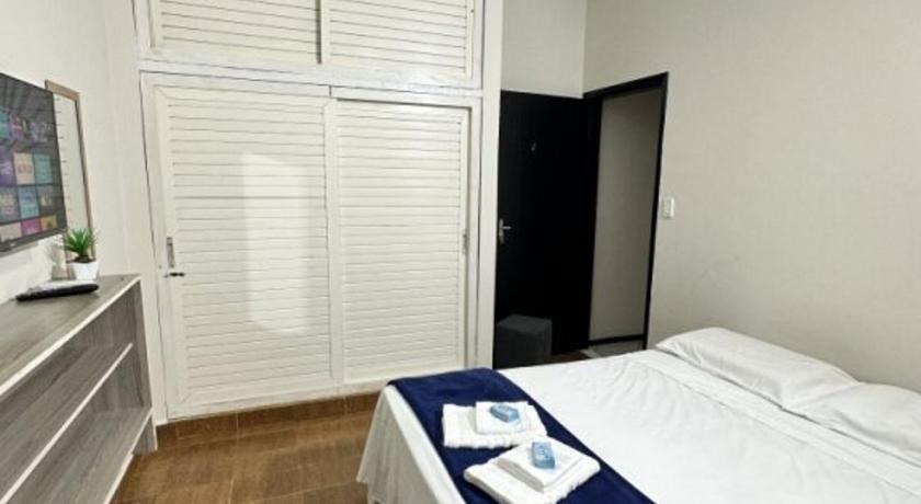Image of Standard Double Suite 0