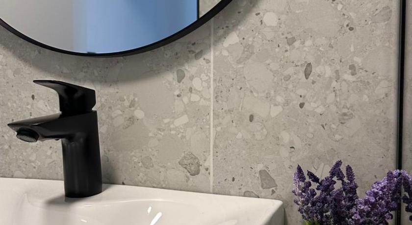 Belgrade District 21 3-Star Single Room restaurant