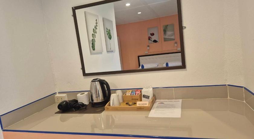 Image of Deluxe Bungalow 12
