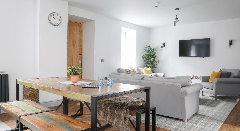 Image of Classic Apartment 5