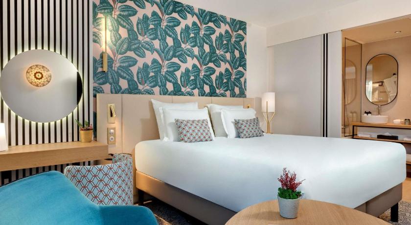 Image of Superior Room With 2 Single Beds 0