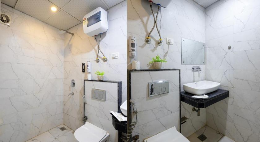 Image of Superior King Room 9
