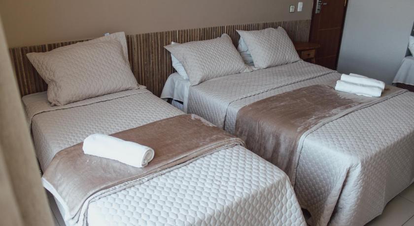 Image of Quadruple Room with Sea View 1