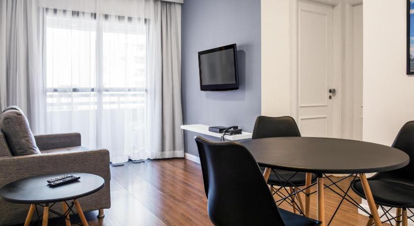 Image of Accessible Twin Room 0