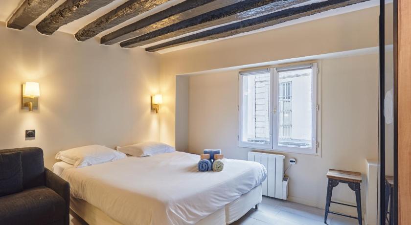 Image of Studio Apartment 6