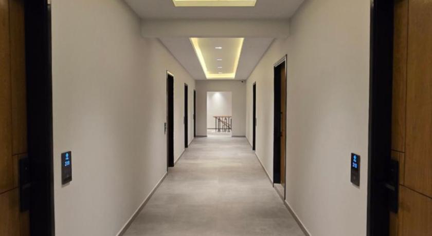 Central Residence by Paramount Hospitality - image 11