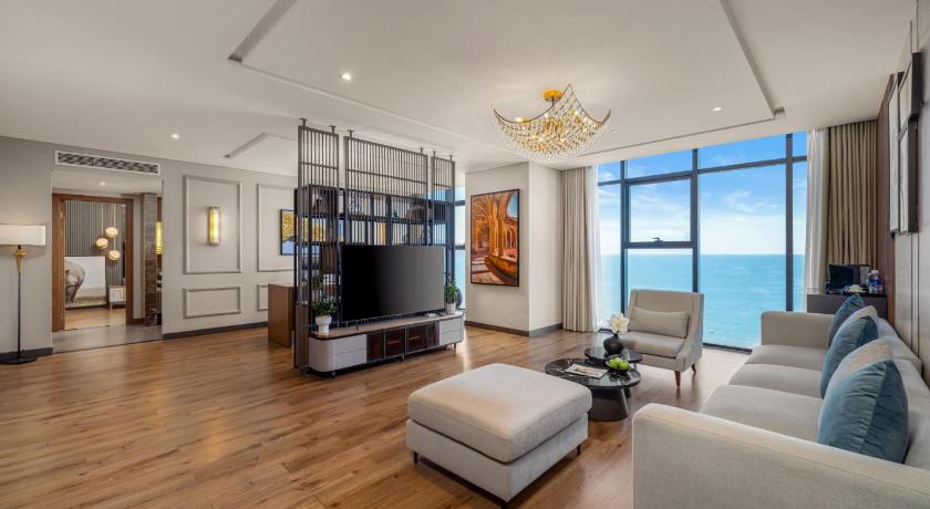 Image of Presidential Suite - Afternoon Tea Included 3