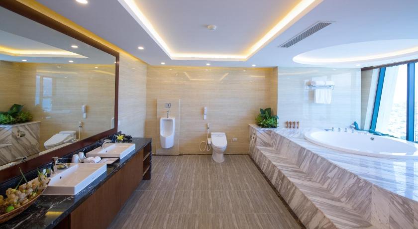 Image of Presidential Suite 13