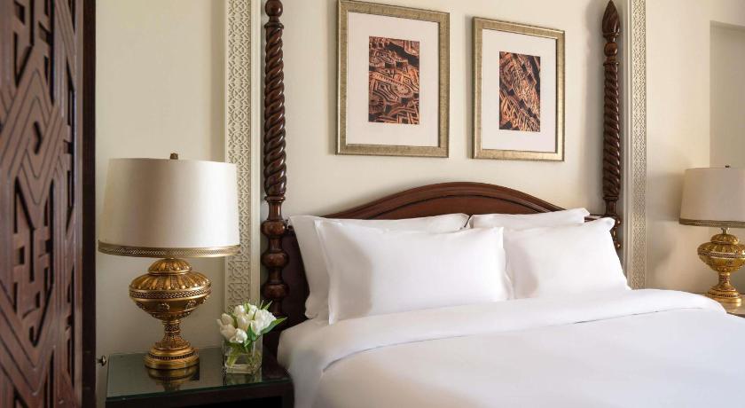 Image of Executive Jacuzzi Room 0