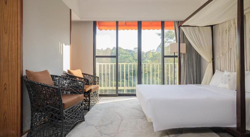 陽朔 Yangshuo Courtyard Hotel-Free pick up from Airport or TS for 3 nights or more before July 15th ゲストハウス ロビー