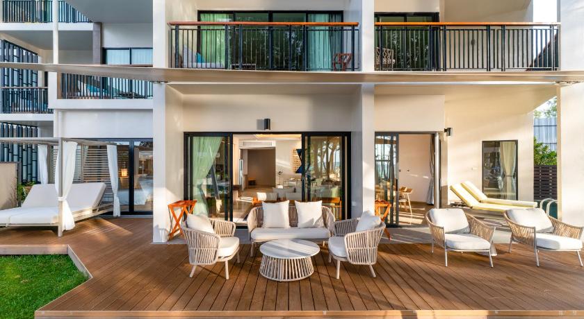 Image of Two-Bedroom Residential Suite with Oceanfront and Private Pool 6