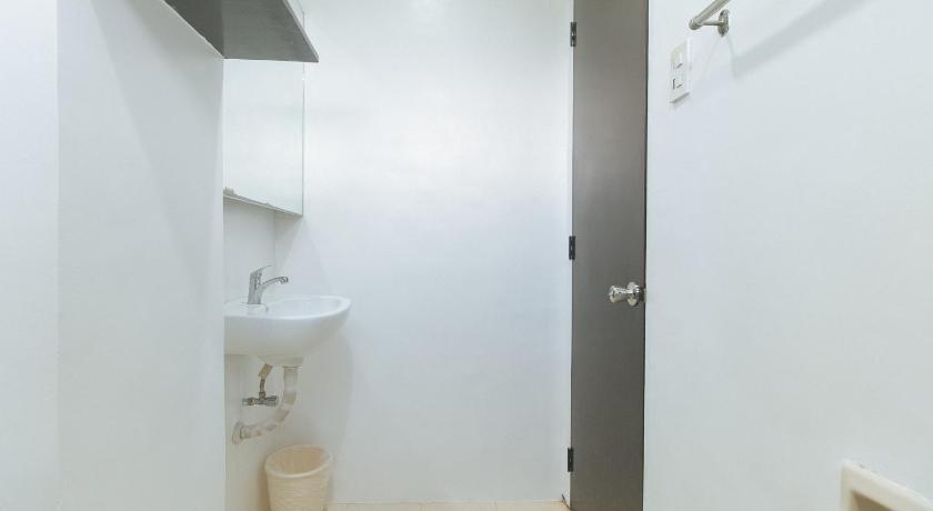 Image of Twin Room 15