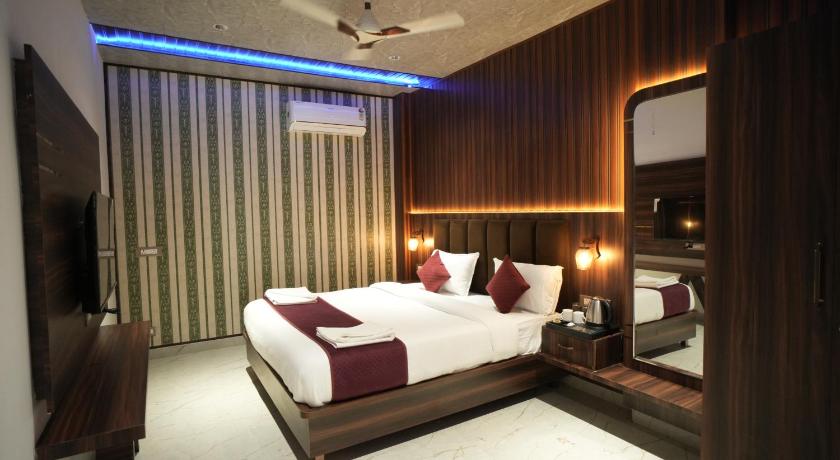 Hotel Mitra Inn - image 6