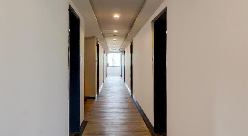 Super Townhouse Balewadi - image 15