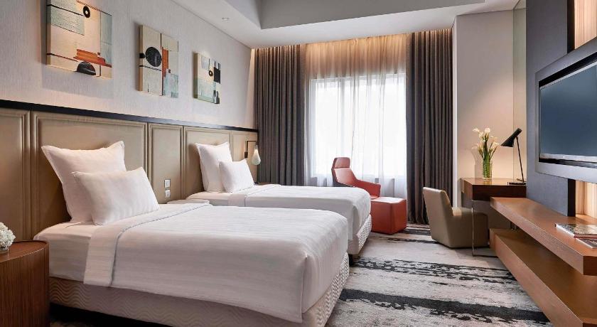 Bild von: Accent Suite with One King Bed and Two Single Beds - Lounge Access 4