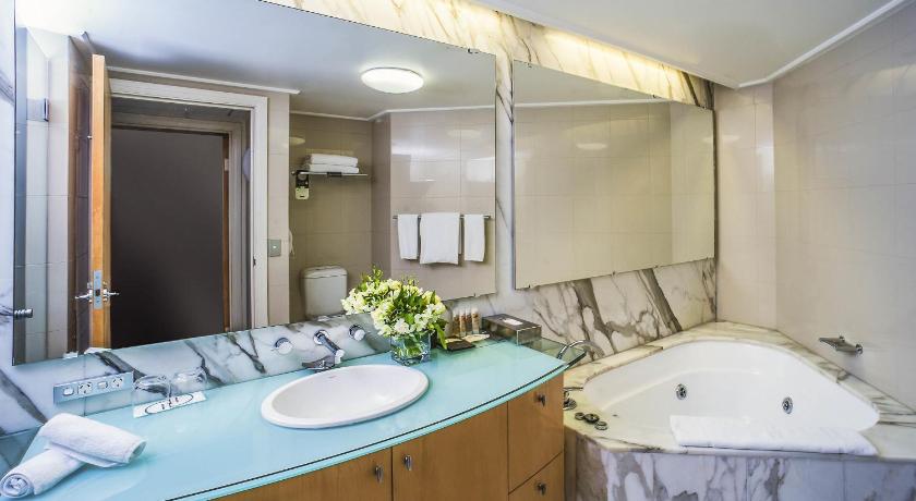 Image of One-Bedroom Apartment with Garden View - Non-refurbished 2