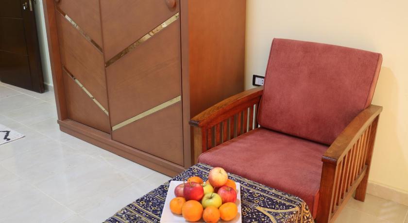 Dolphin Reef suites one bed room