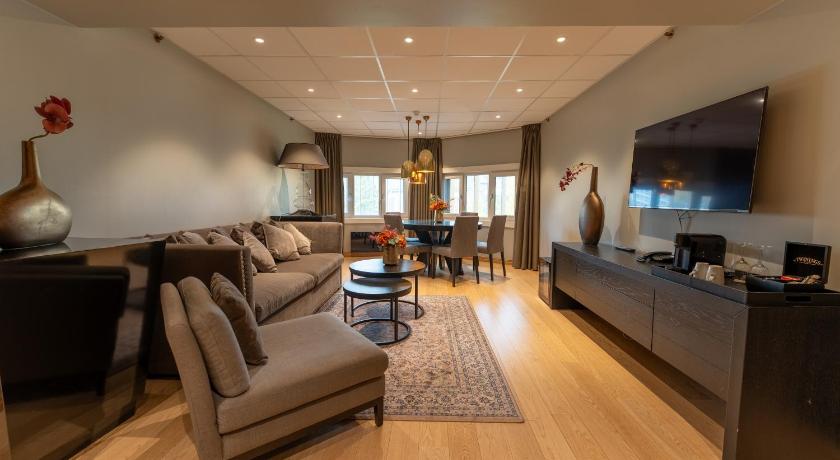 Image of Suite 4