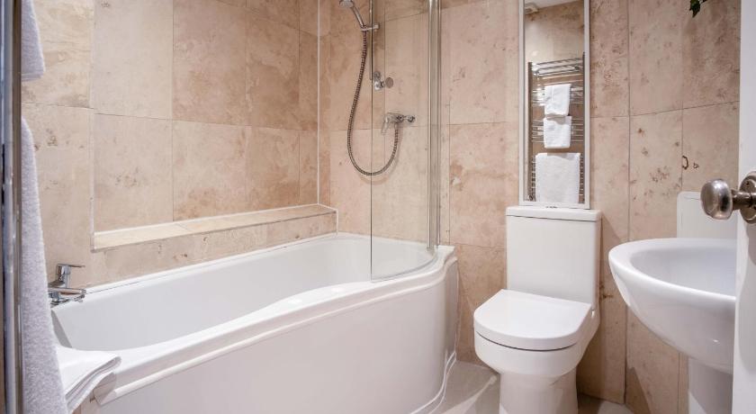 Image of Two-Bedroom Apartment 16
