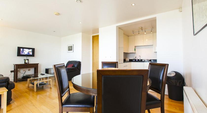 Image of Apartment 18